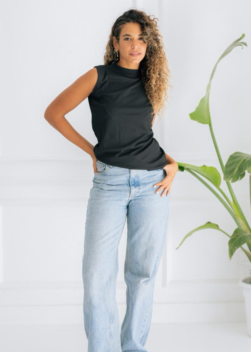 Essential Cool Cut Top